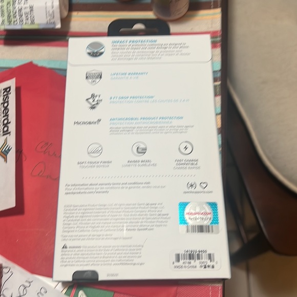 Speck Candy Shell Pro 13 IPhone (Brand New) still in original box. Light pink. - Picture 2 of 6